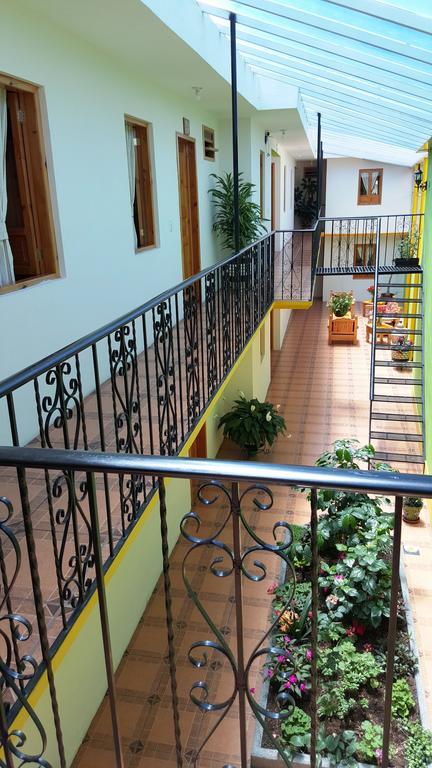 Hotel Posada Las Rosas San Cristobal de las Casas Bagian luar foto